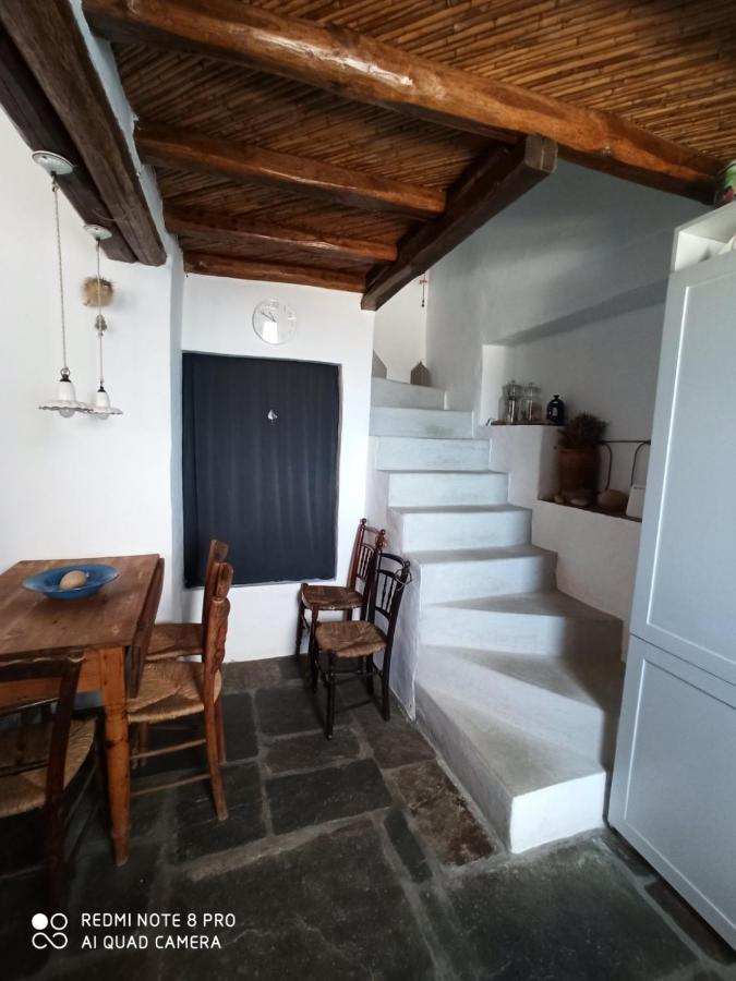 Traditional Stone House With Breathtaking View Serifos Town Eksteriør billede