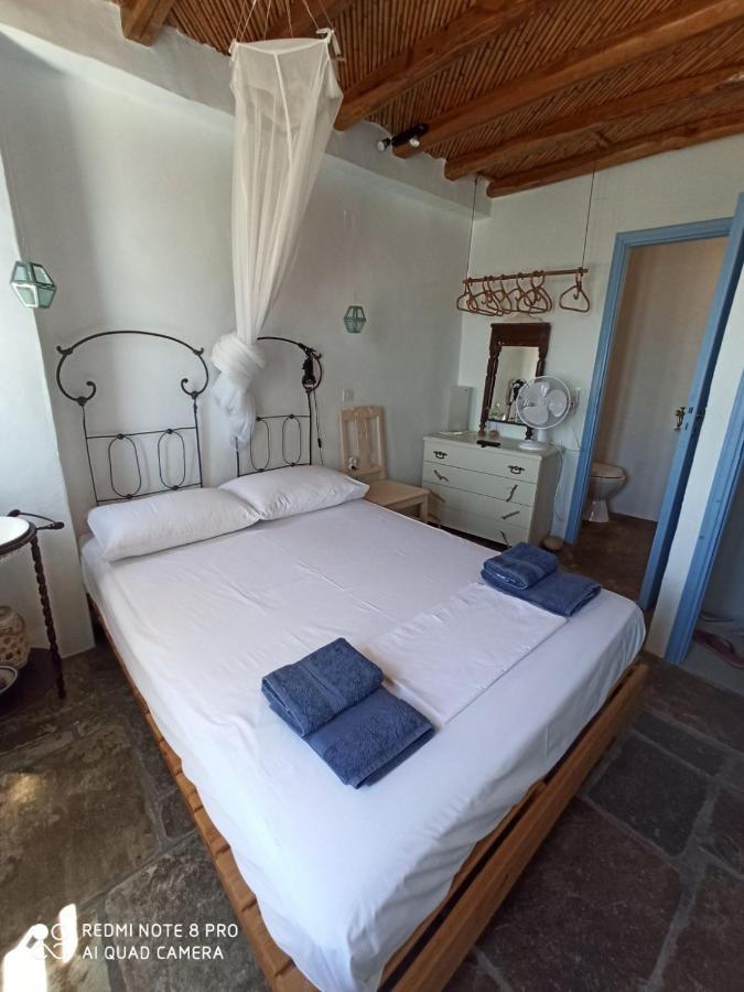Traditional Stone House With Breathtaking View Serifos Town Eksteriør billede