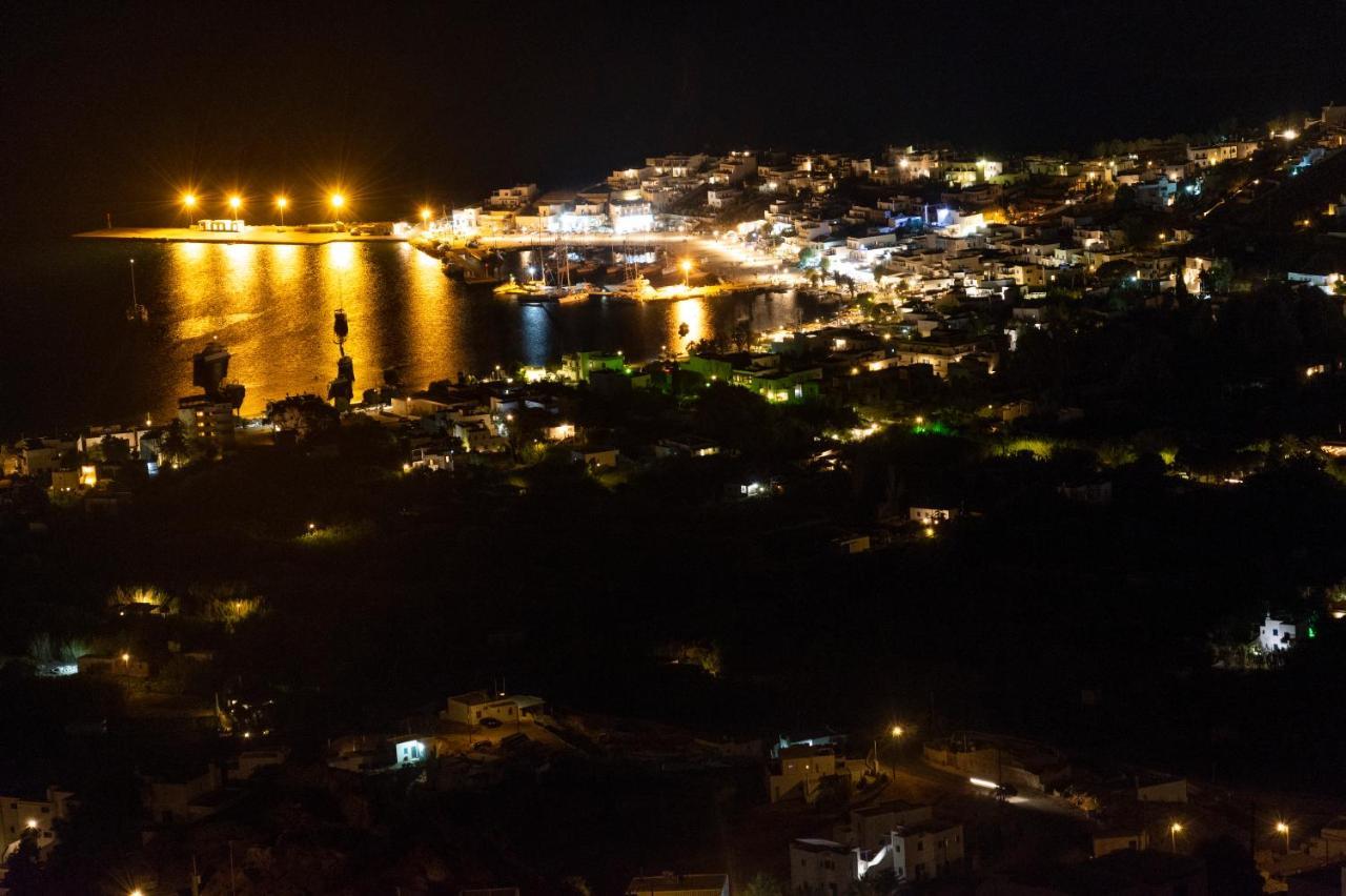 Traditional Stone House With Breathtaking View Serifos Town Eksteriør billede
