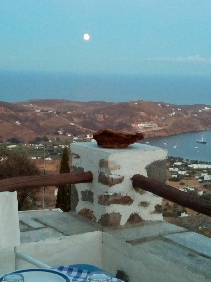 Traditional Stone House With Breathtaking View Serifos Town Eksteriør billede