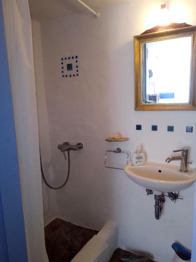 Traditional Stone House With Breathtaking View Serifos Town Eksteriør billede